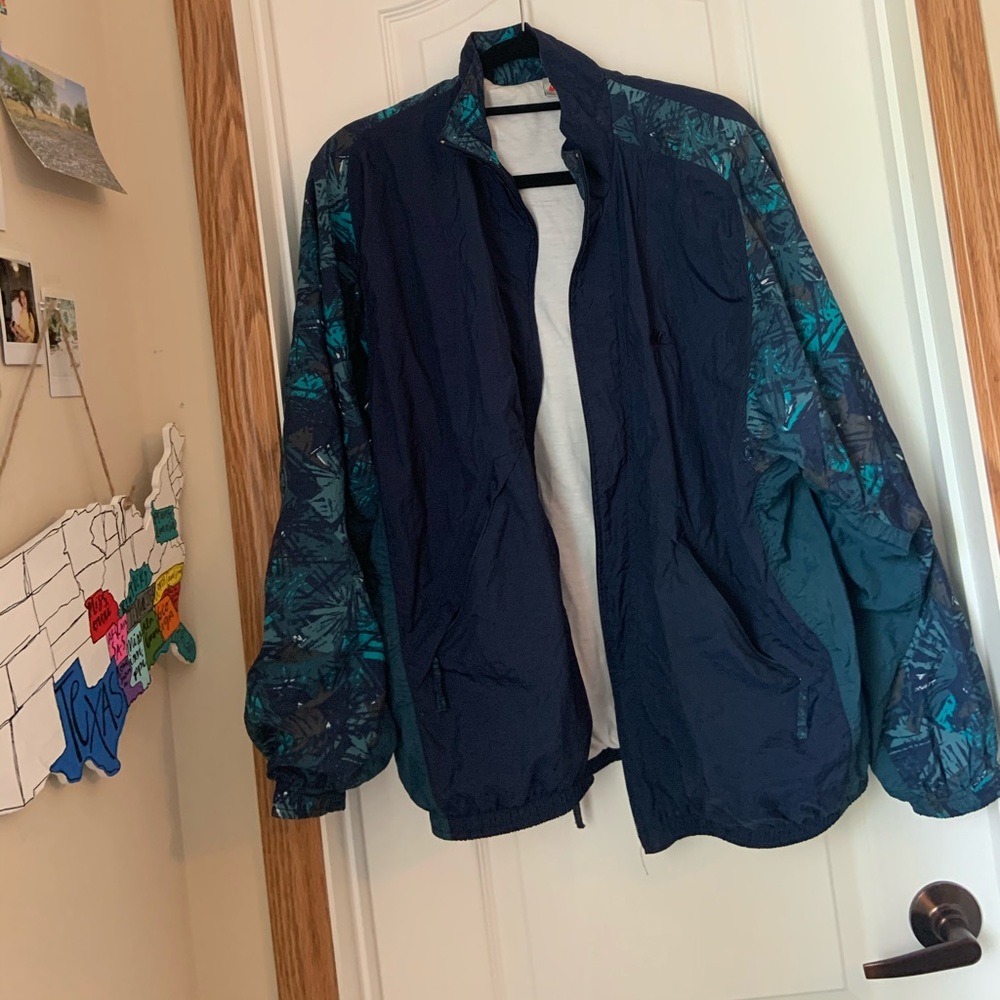 Vintage 80’s Nike wind breaker. Slightly used